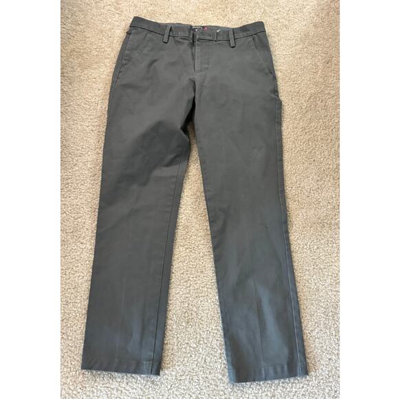 Men's Dark Gray Dockers Slim Fit Khakis - Size 32x32 - Picture 1 of 5